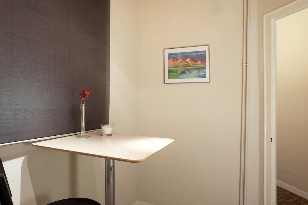 Modernist Apartment برشلونة الغرفة الصورة
